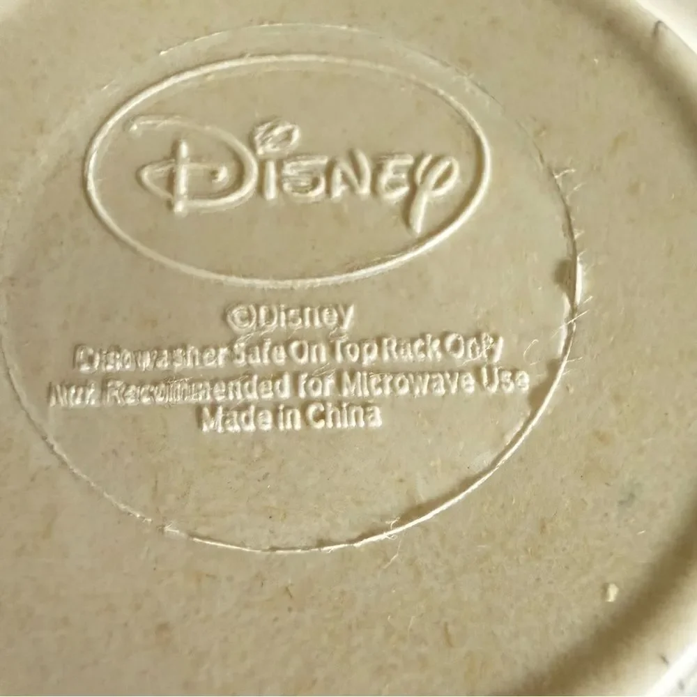 Disney Mickey Mouse Vintage Retro Cup Set Of 4 Collectible Kitchen Drinkware